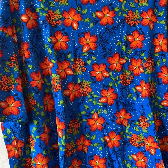 LulaRoe xl irma - Picture 2 of 2